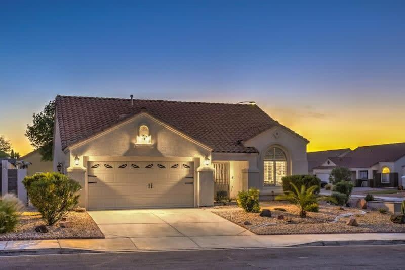 Family Fun For Everyone In Las Vegas- 4 Bedrooms, Billiards, Game Room 핸더슨 외부 사진