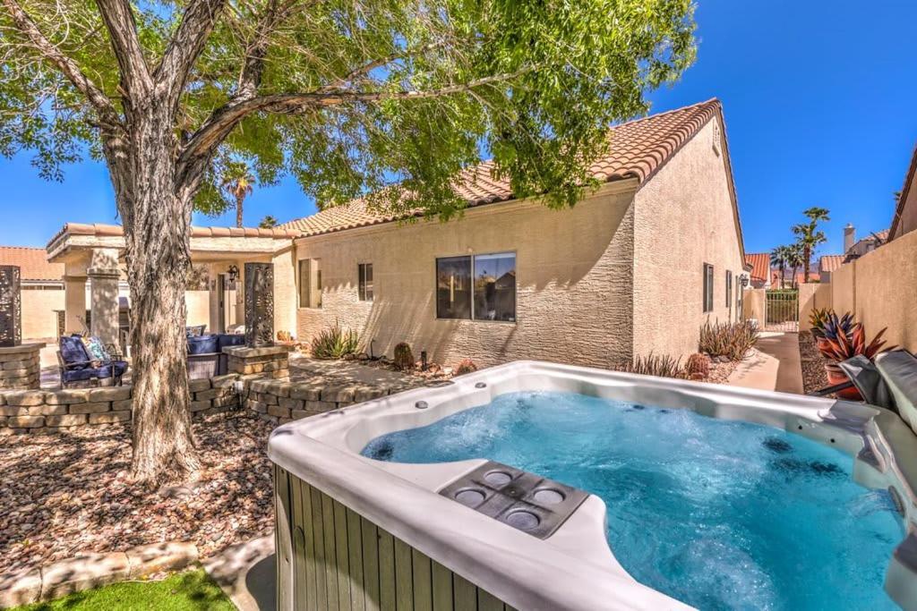 Family Fun For Everyone In Las Vegas- 4 Bedrooms, Billiards, Game Room 핸더슨 외부 사진