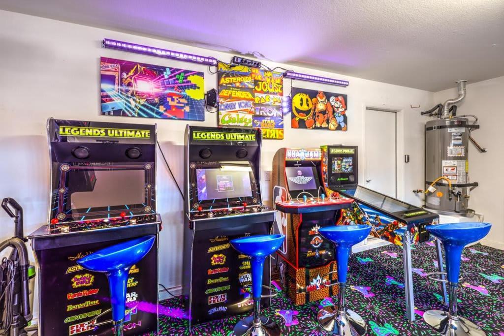 Family Fun For Everyone In Las Vegas- 4 Bedrooms, Billiards, Game Room 핸더슨 외부 사진