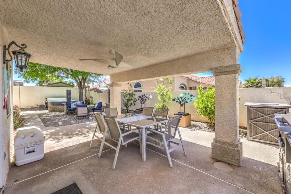 Family Fun For Everyone In Las Vegas- 4 Bedrooms, Billiards, Game Room 핸더슨 외부 사진