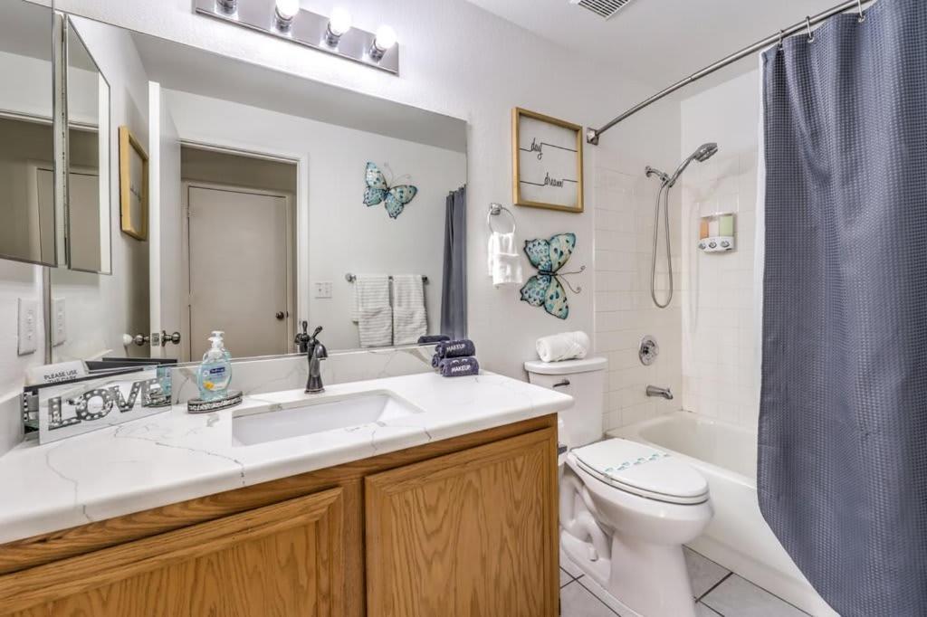 Family Fun For Everyone In Las Vegas- 4 Bedrooms, Billiards, Game Room 핸더슨 외부 사진
