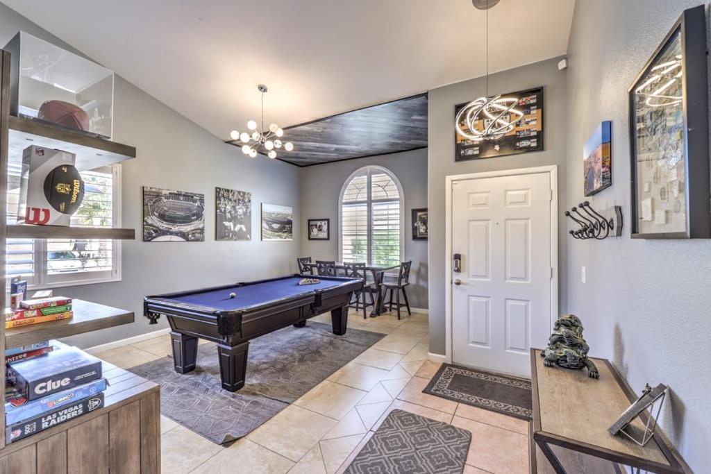 Family Fun For Everyone In Las Vegas- 4 Bedrooms, Billiards, Game Room 핸더슨 외부 사진